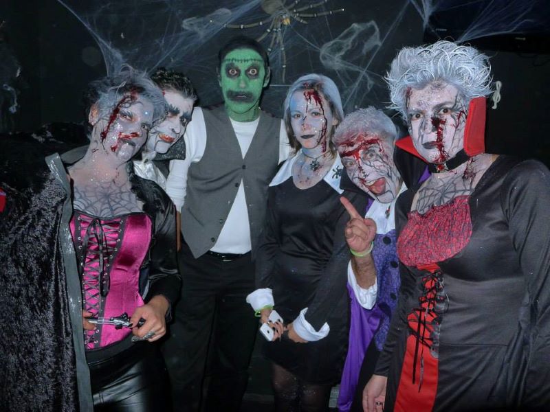 Halloween make up